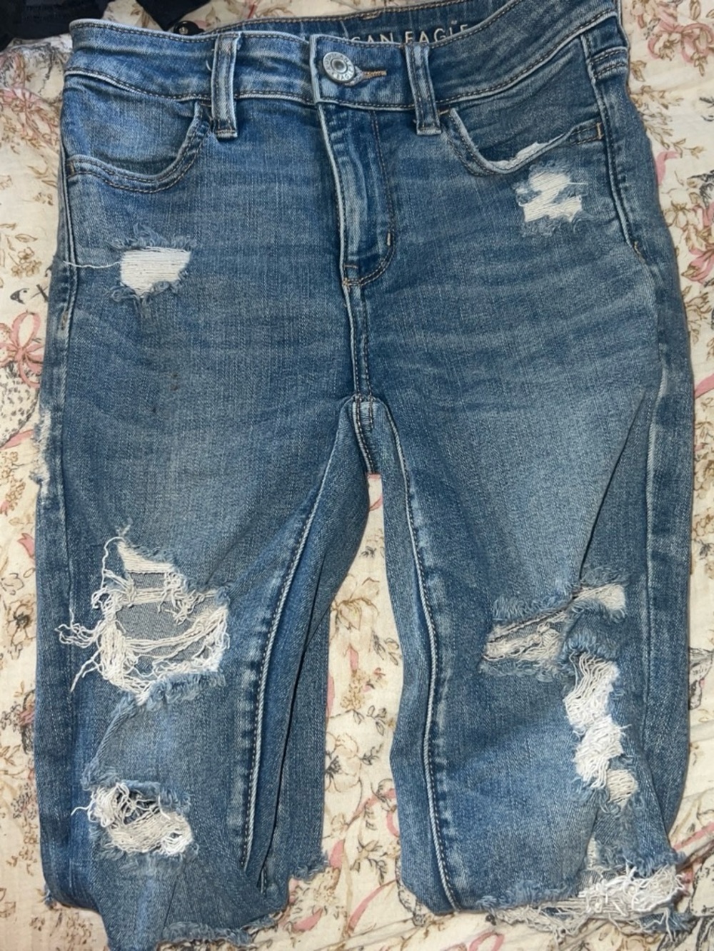American Eagle Outfitters Distressed Medium Blue Skinny Jeans